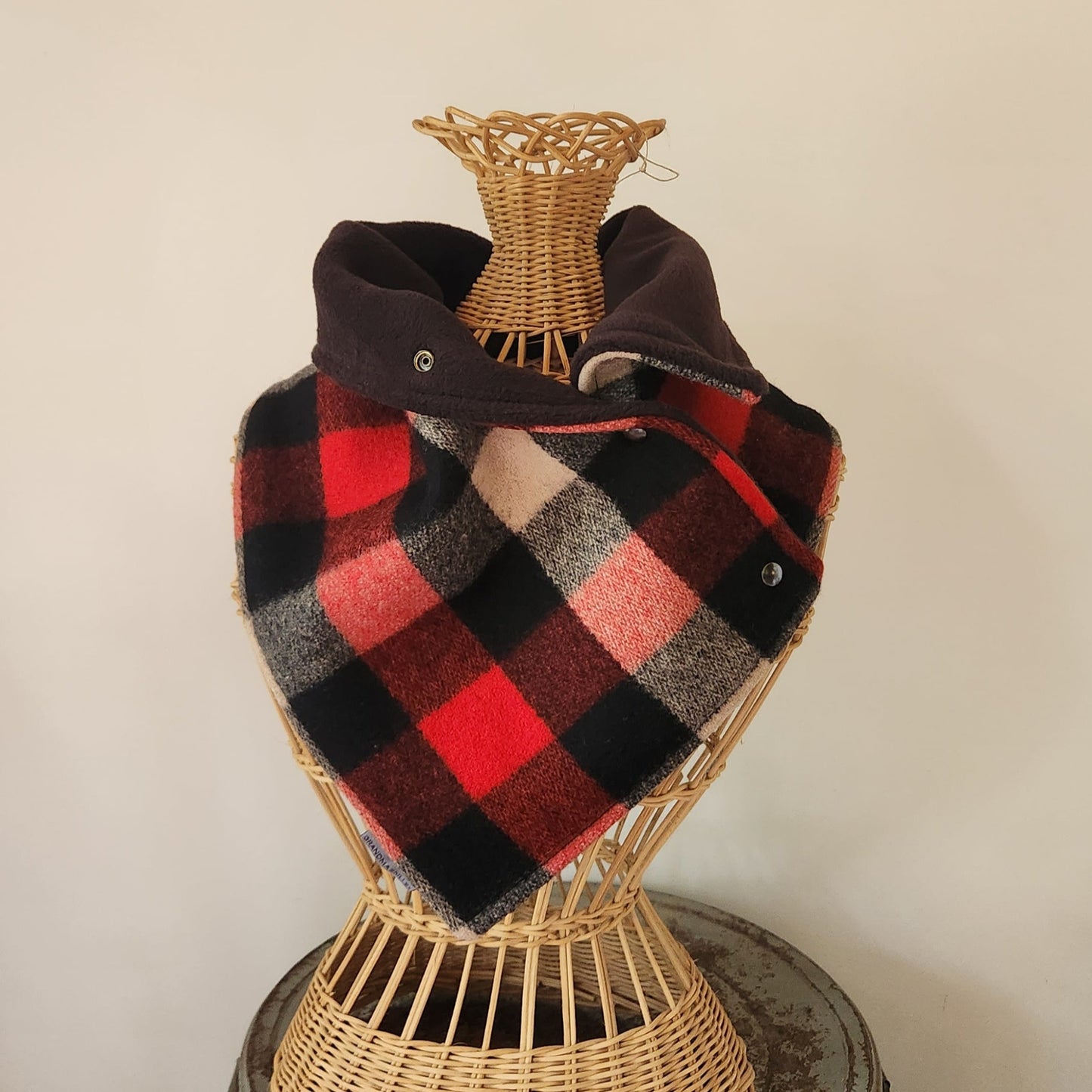 Snap Cowl-Lumberjack Plaid Slim Fit