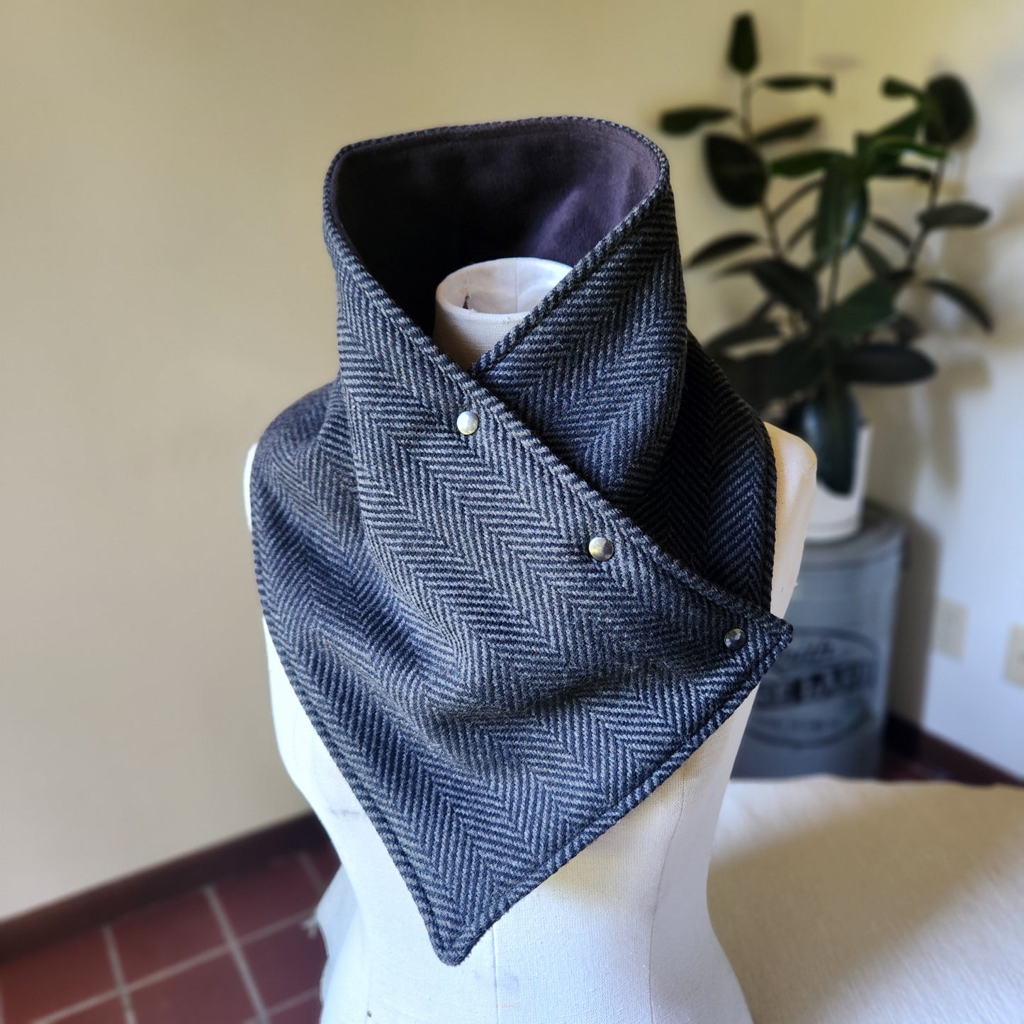 Snap Cowl-Black Herringbone