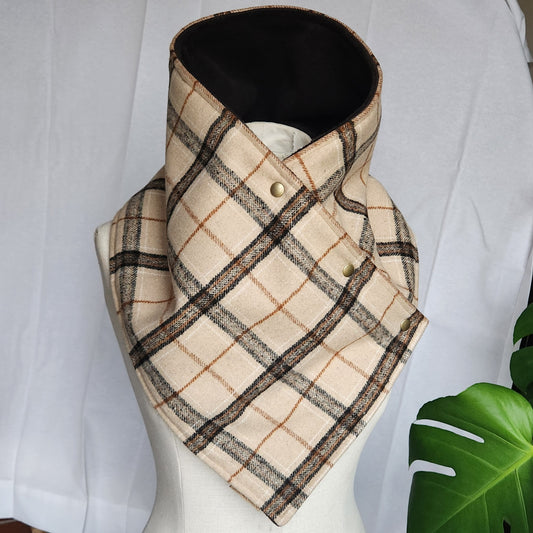 Pre-Order Snap Cowl-Stars Hollow Plaid