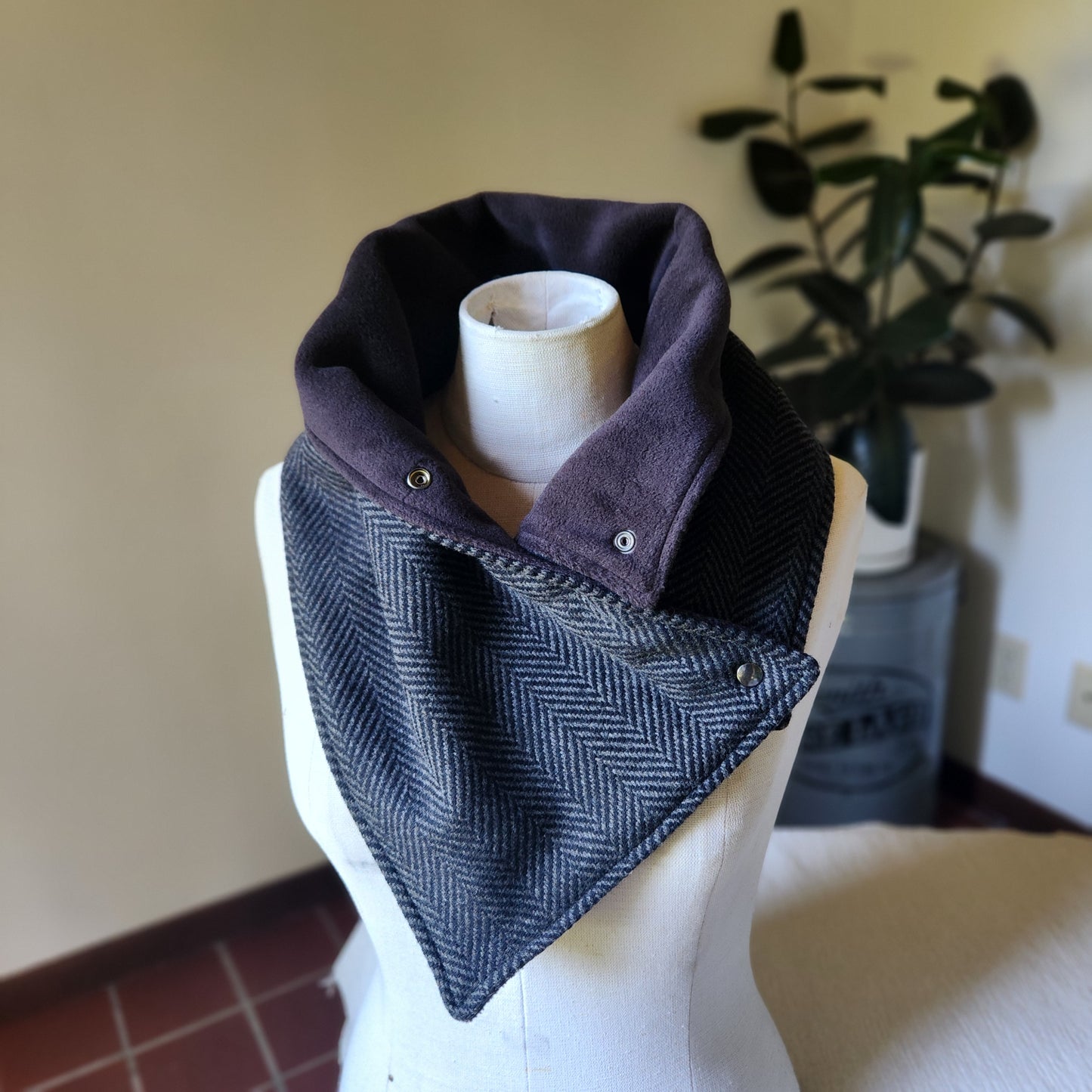 Snap Cowl-Black Herringbone