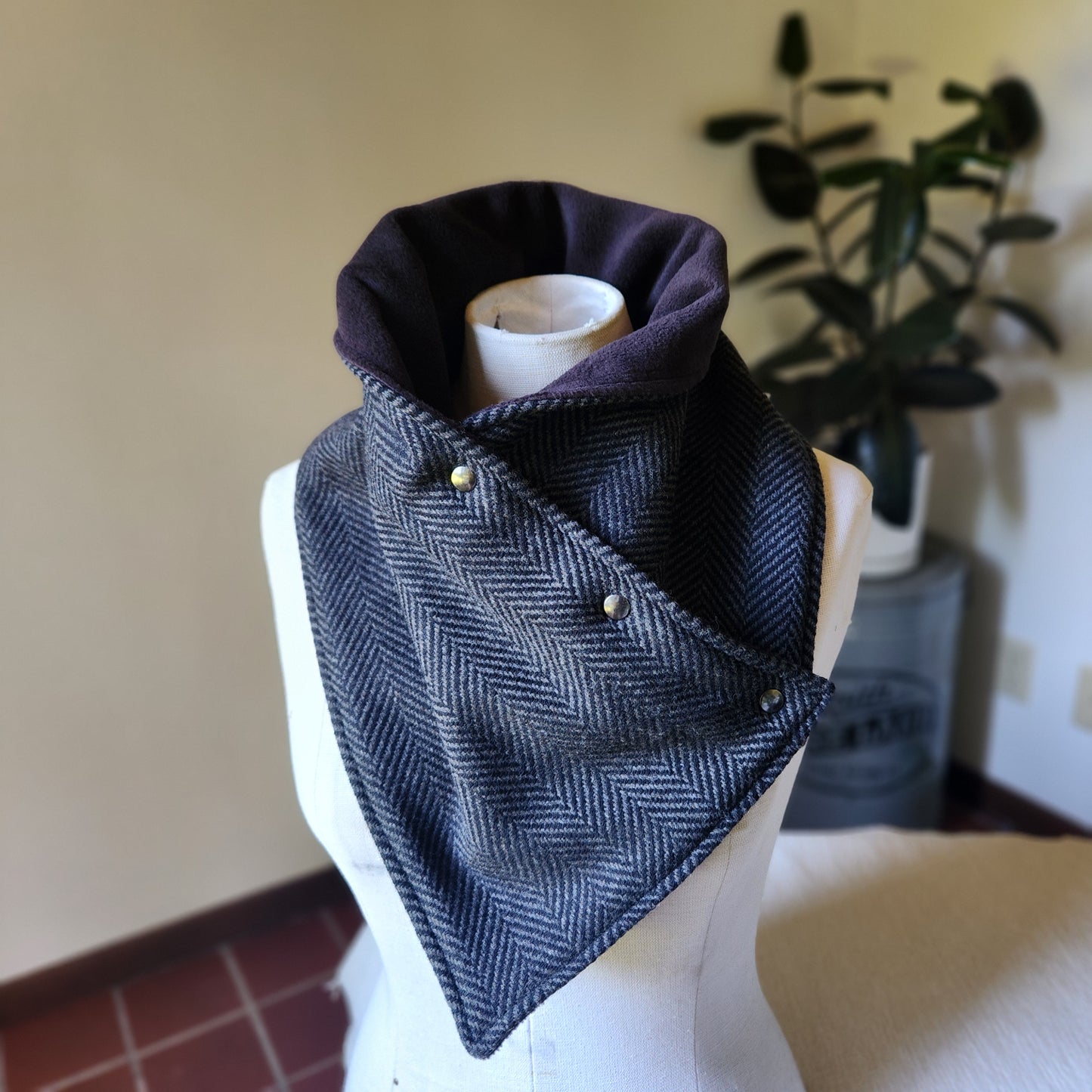 Snap Cowl-Black Herringbone