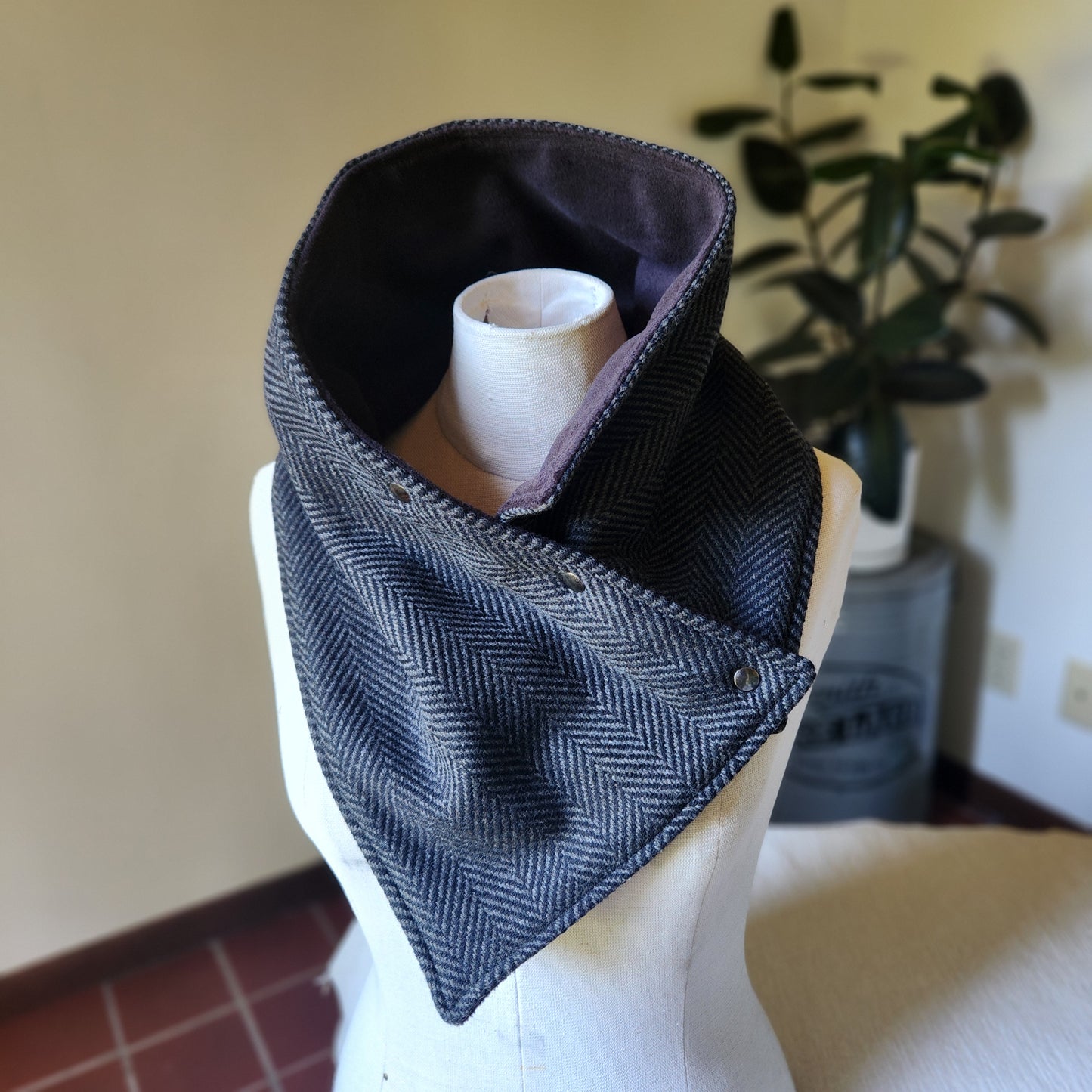 Snap Cowl-Black Herringbone